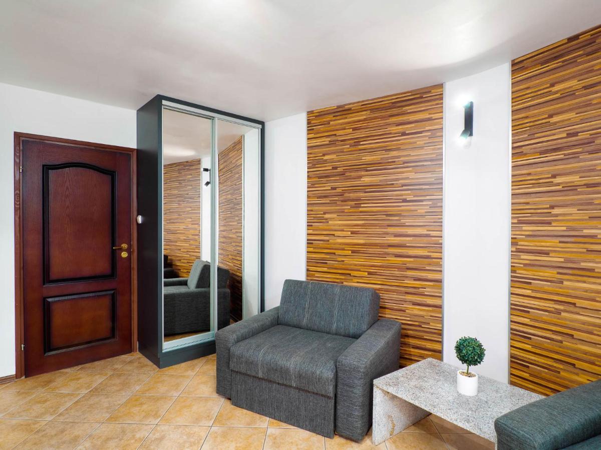 "Apollo" - Domki, Apartamenty I Pokoje Z Klimatyzacja Krynica Morska Exterior photo