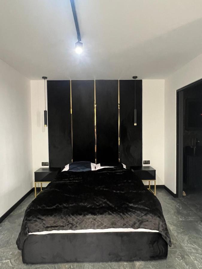 "Apollo" - Domki, Apartamenty I Pokoje Z Klimatyzacja Krynica Morska Exterior photo